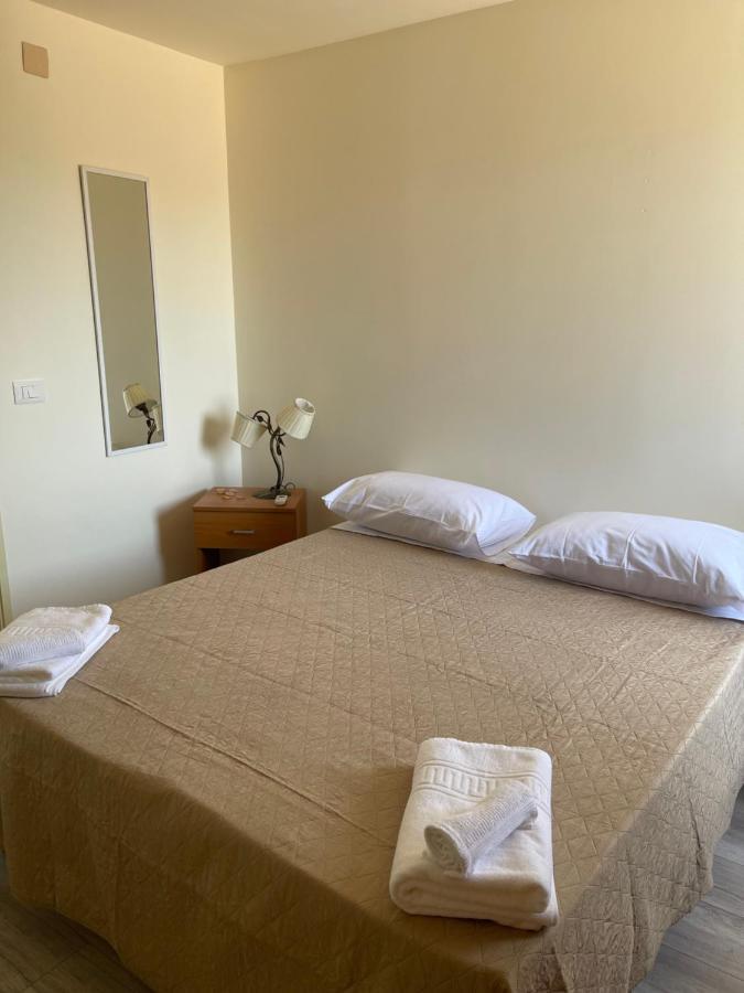 Casa Vacanza Antico Baglio Castelbuono  Buitenkant foto